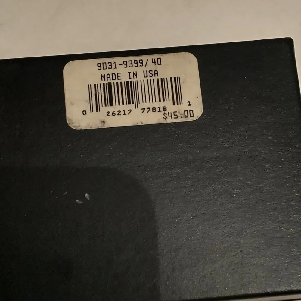 VINTAGE KENNETH COLE CUFFLINKS in BOX